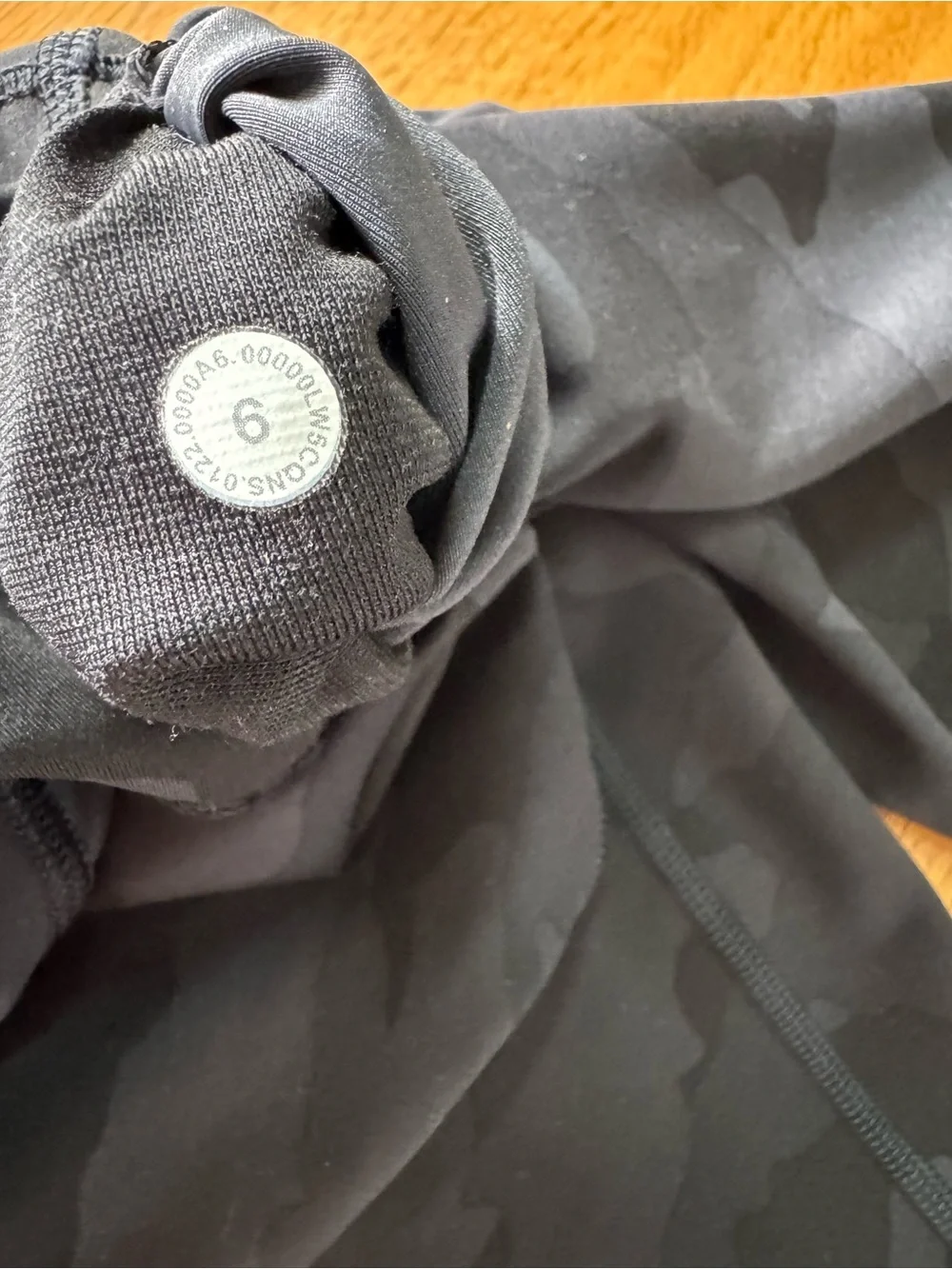 Lululemon High Rise 24” Tight Women’s 6 Heritage 365 Camo